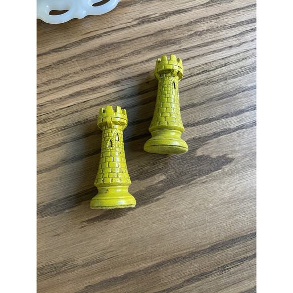 Vintage Midcentury Medieval Duncan Ceramic Hand Painted Chess Pieces Two Rooks - Picture 1 of 3